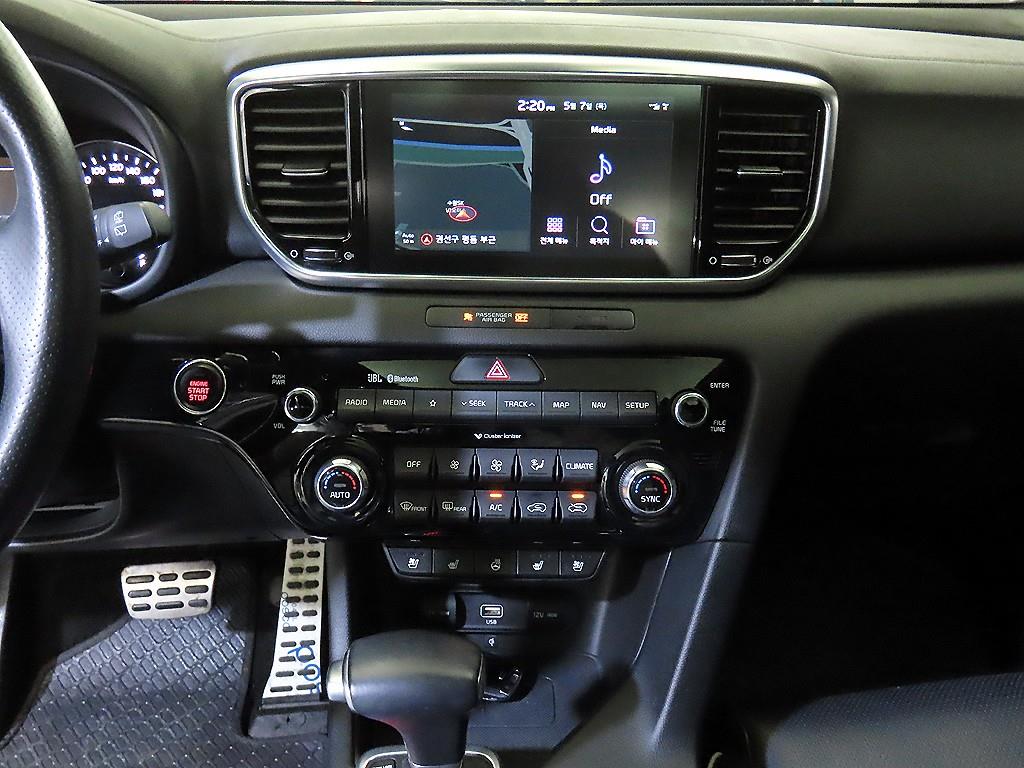 KIA Sportage - Vista 11