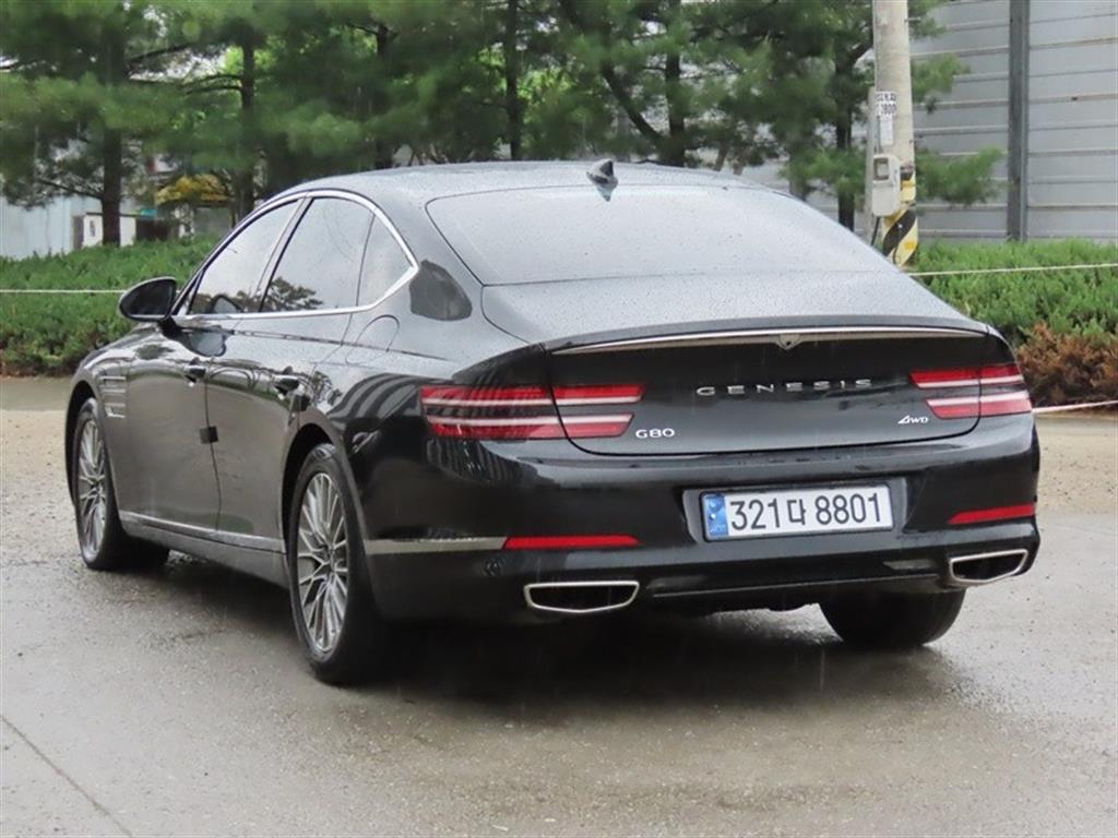 Genesis G80 - Vista 5