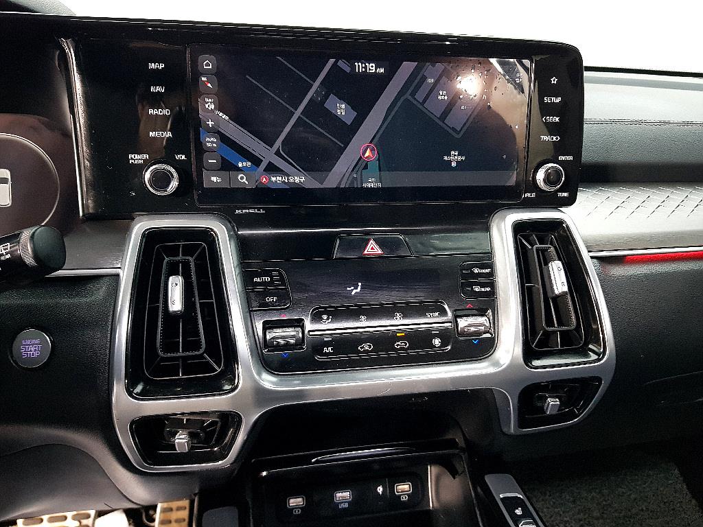 KIA Sorento - Vista 11
