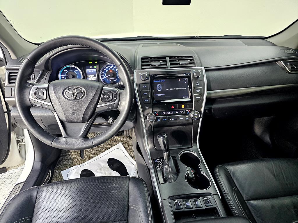 Toyota Camry - Vista 5