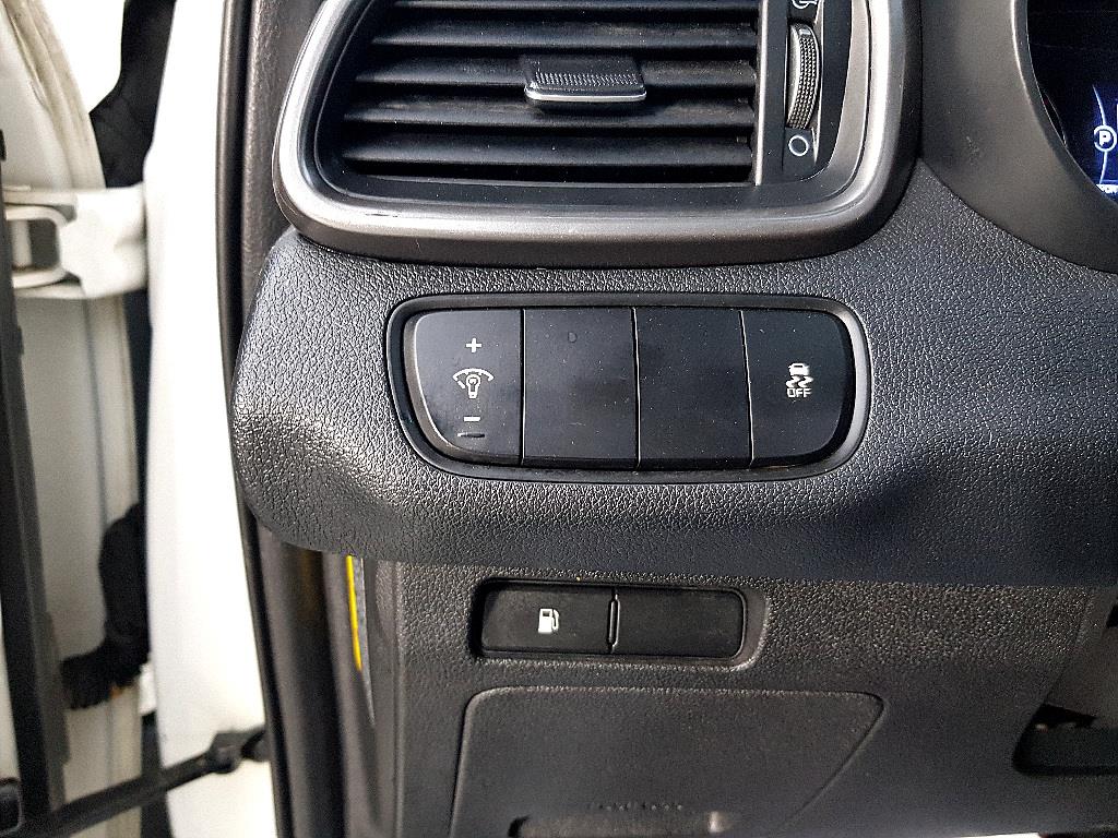 KIA Sorento - Vista 11