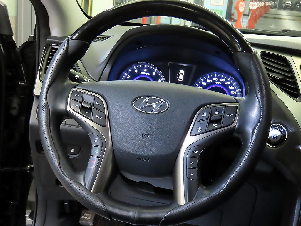HYUNDAI Grandeur - Vista 8