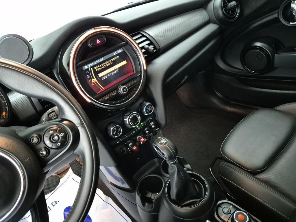 Mini Cooper - Vista 10