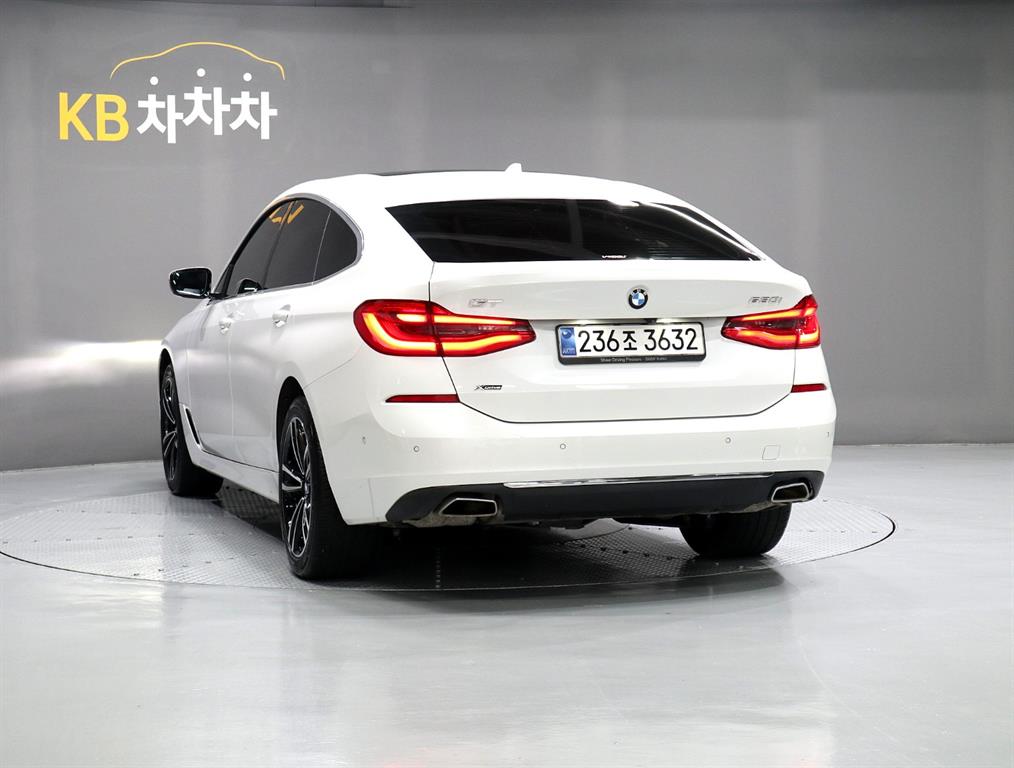 BMW Gran Turismo - Vista 4