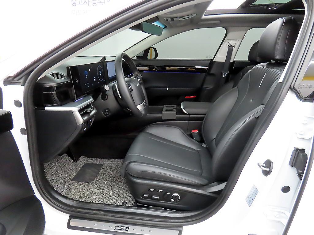 HYUNDAI Grandeur - Vista 5