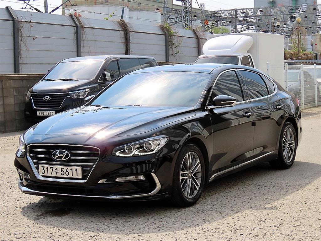 HYUNDAI Grandeur - Vista 2