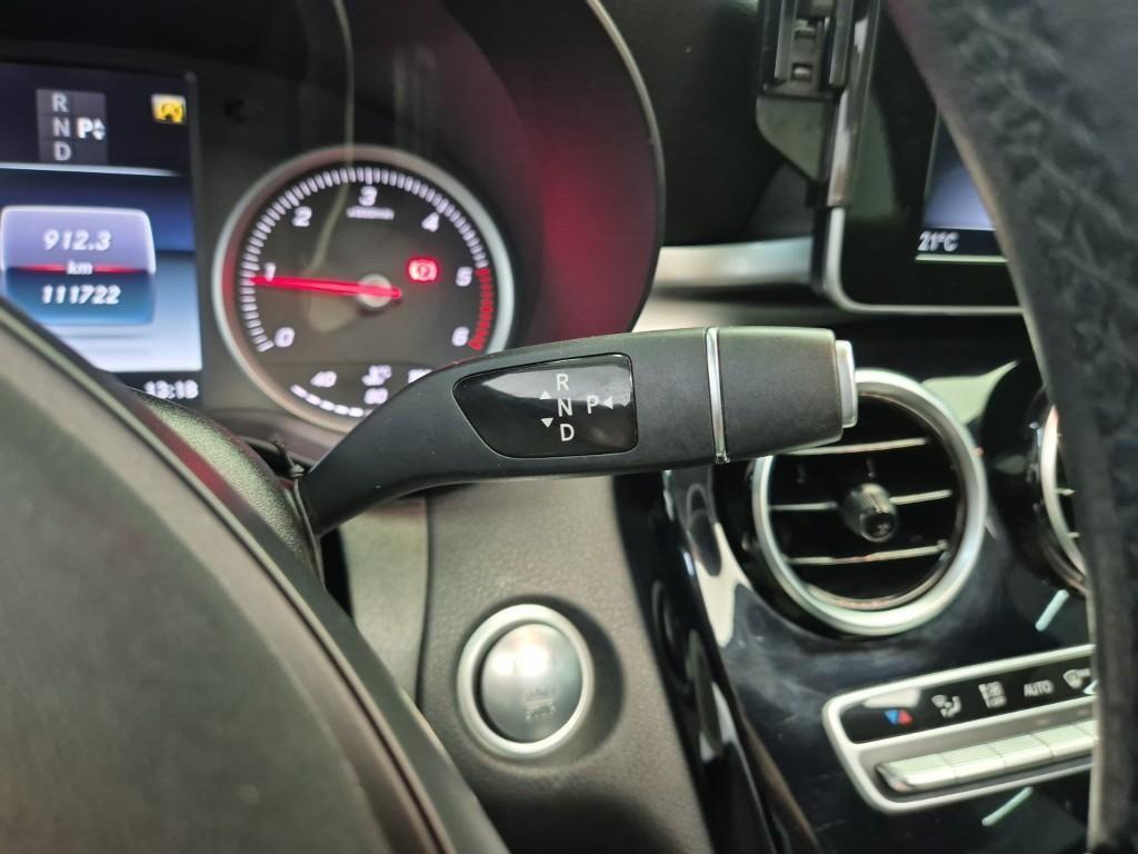 Mercedes Benz C Class - Vista 12