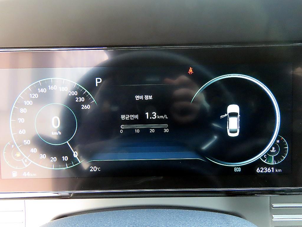 HYUNDAI Grandeur - Vista 9