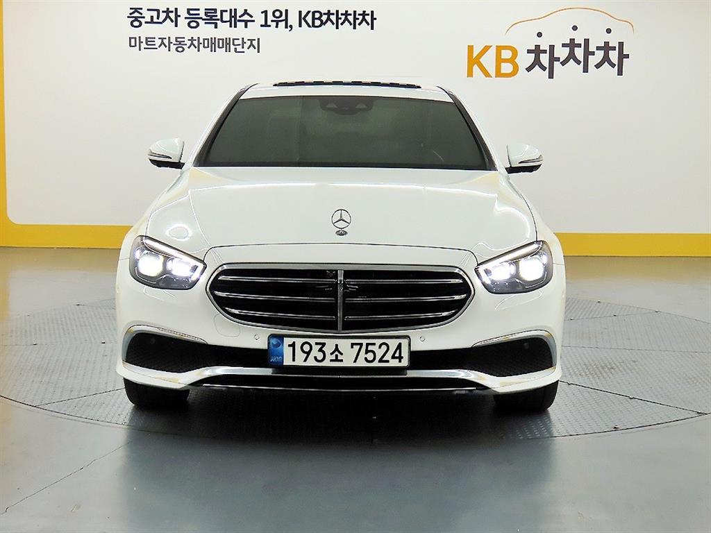Mercedes Benz E class 2021 - Importación desde Corea - HF Imports Iquique - Foto 1