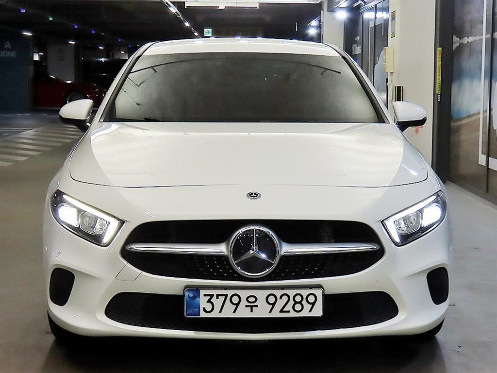 Mercedes Benz A Class - Vista 2