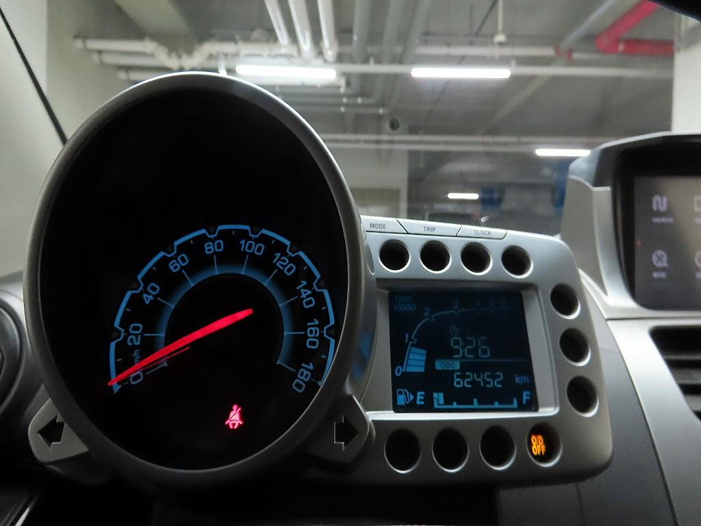 Chevrolet Spark - Vista 6