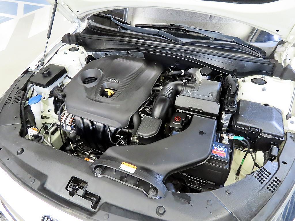 KIA K5 2019 Blanco - Importación desde Corea - HF Imports Iquique - Foto 18