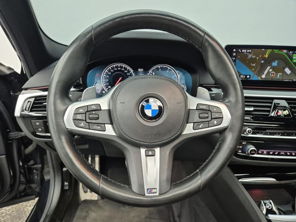 BMW 5 Series - Vista 9