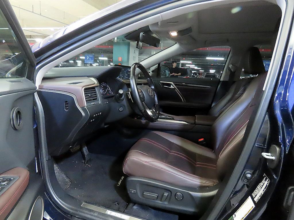 Lexus RX - Vista 7