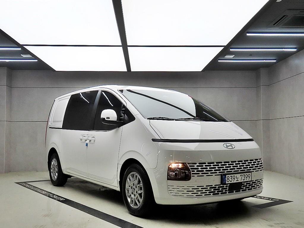 HYUNDAI Staria 2025 Blanco - Importación desde Corea - HF Imports Iquique - Foto 1