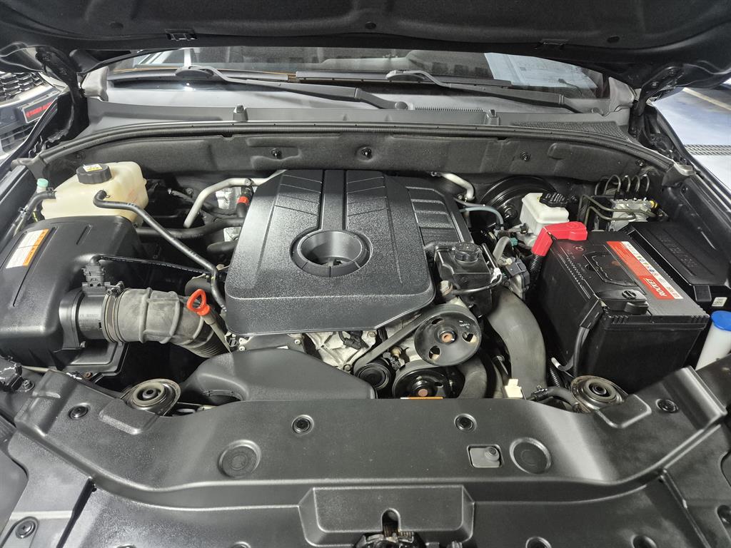Ssangyong Korando - Vista 5