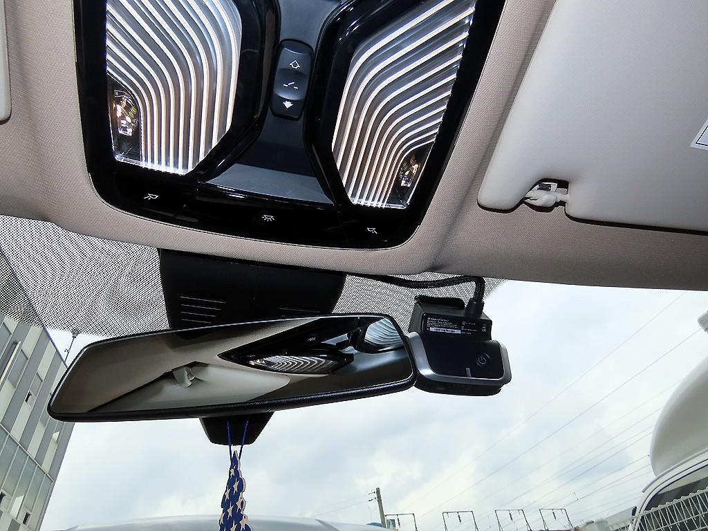 BMW 3 series 2019 Negro - Importación desde Corea - HF Imports Iquique - Foto 16