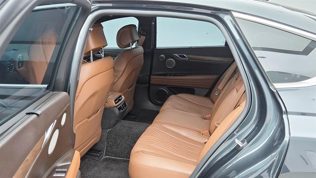 Genesis G80 2023 Verde - Importación desde Corea - HF Imports Iquique - Foto 13