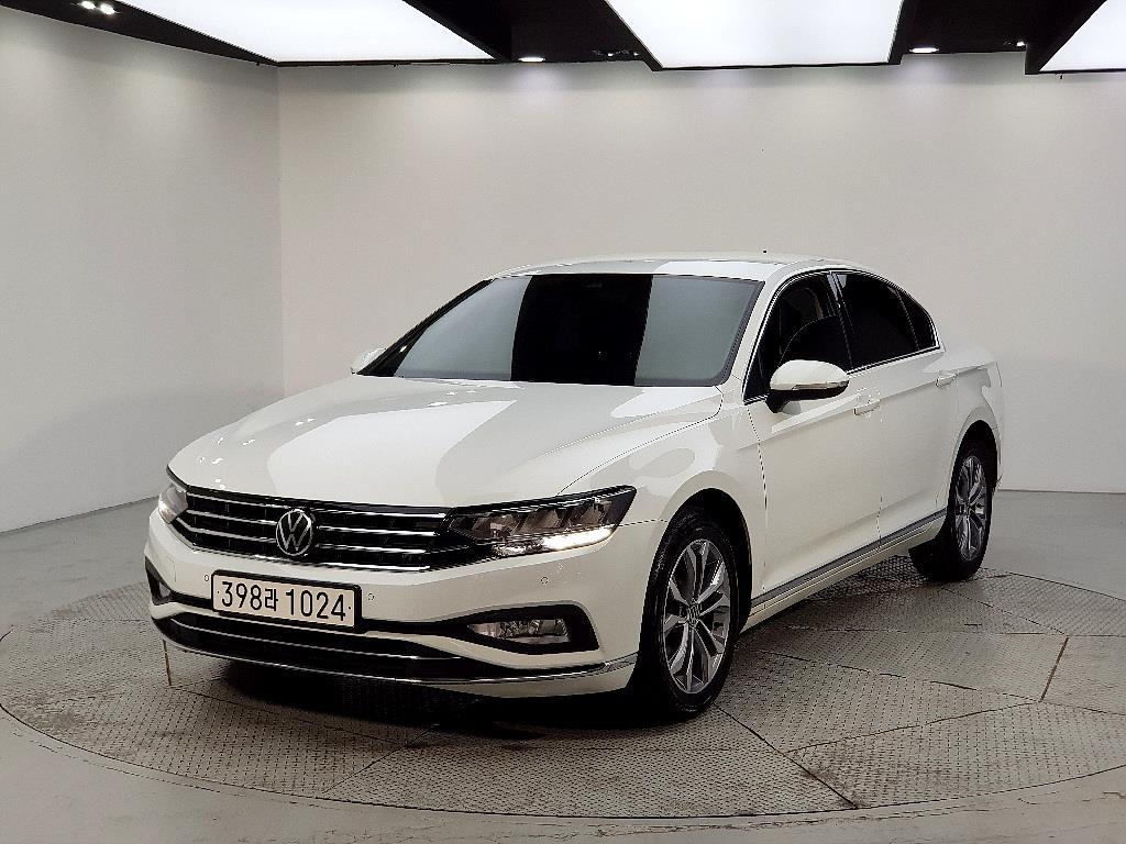 Volkswagen Passat 2022 Blanco - Importación desde Corea - HF Imports Iquique - Foto 1