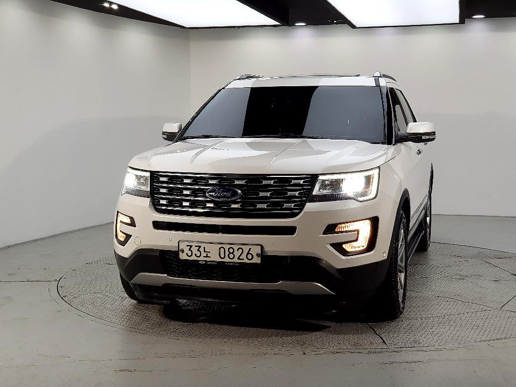 Ford Explorer - Vista 2
