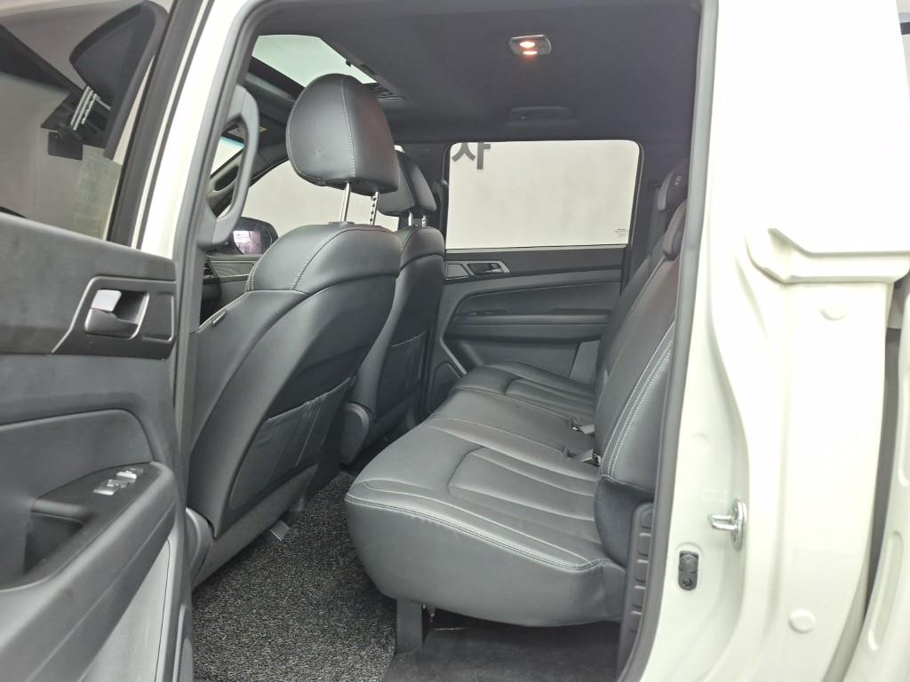 Ssangyong Rexton - Vista 12
