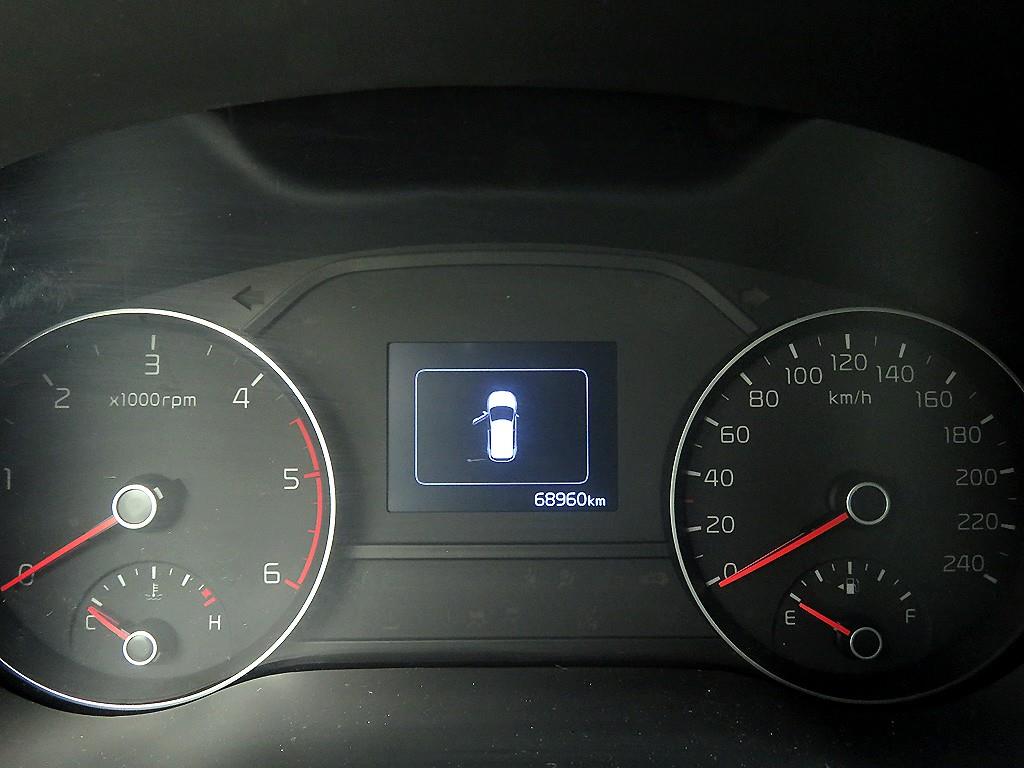 KIA Sportage - Vista 11
