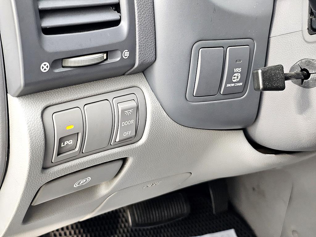 KIA Carnival 2008 Negro - Importación desde Corea - HF Imports Iquique - Foto 14