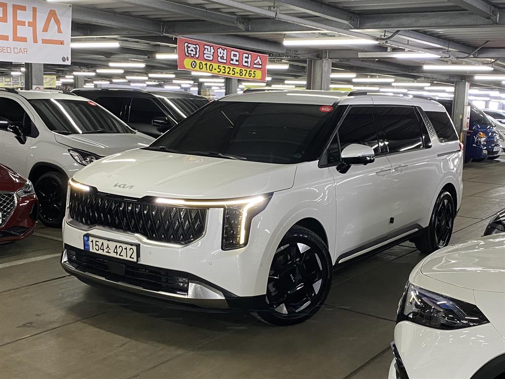 KIA Carnival 2024 Blanco - Importación desde Corea - HF Imports Iquique - Foto 1