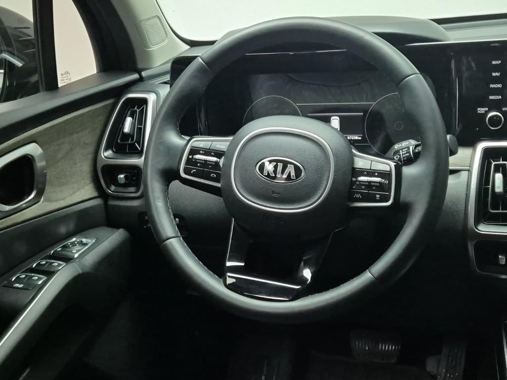 KIA Sorento - Vista 9