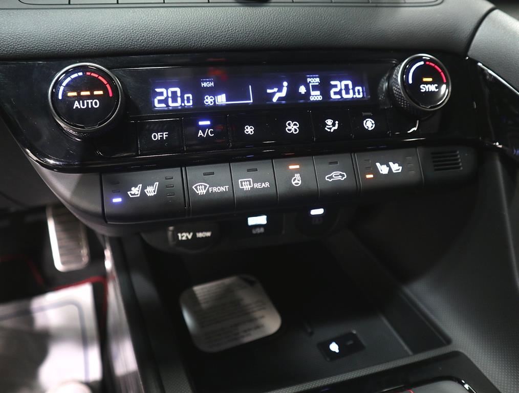 HYUNDAI Avante - Vista 12