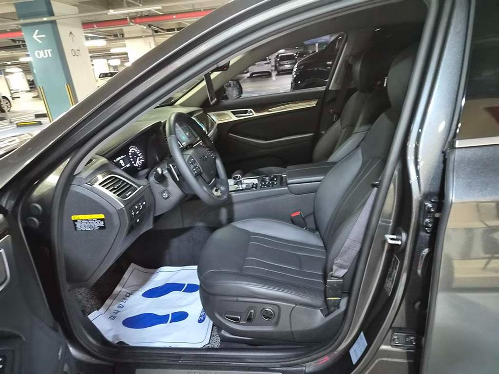 Genesis G80 - Vista 6