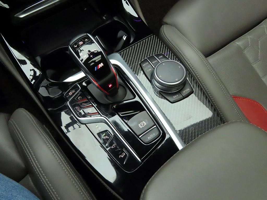 BMW X4M - Vista 10