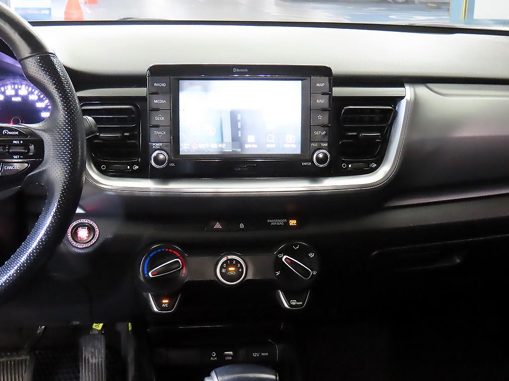 KIA Stonic - Vista 11
