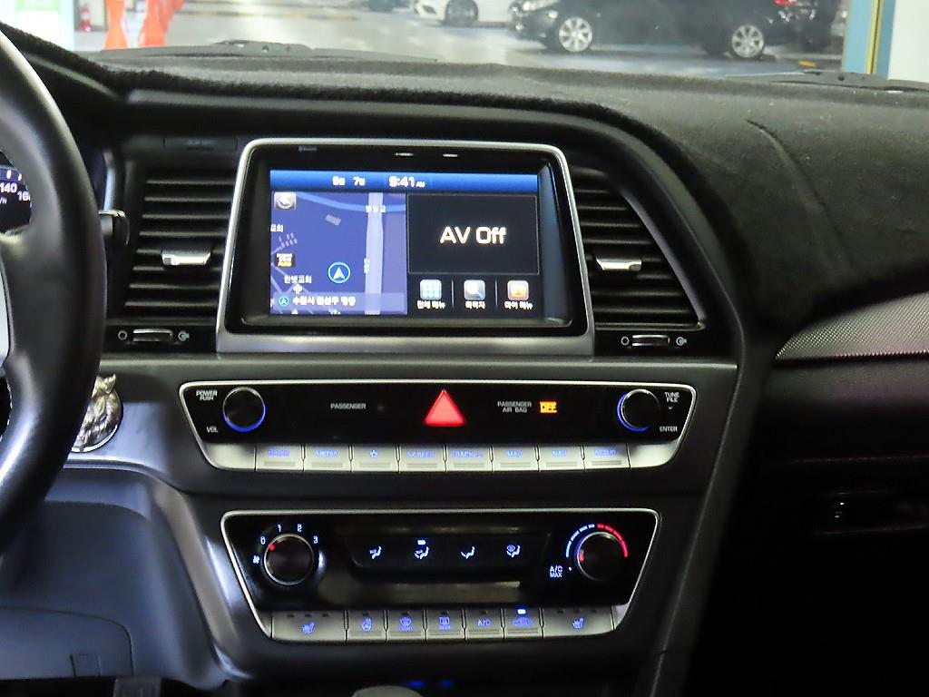 HYUNDAI Sonata - Vista 11