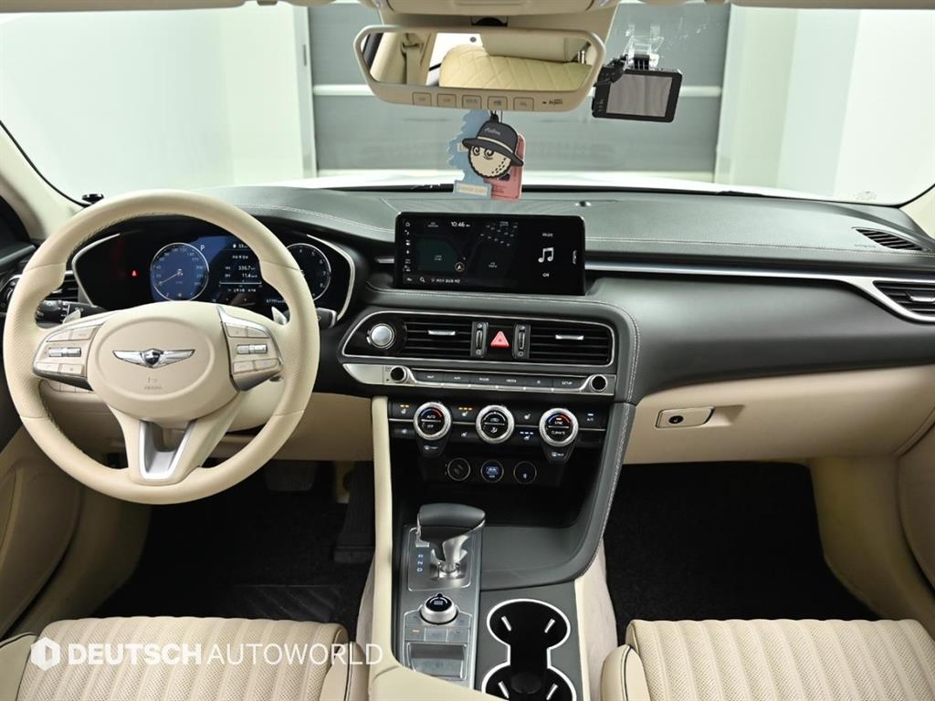 Genesis G70 - Vista 7