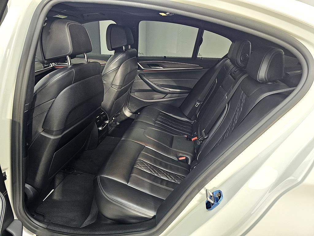 BMW 5 Series - Vista 9