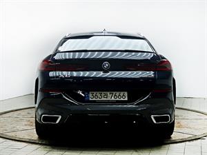 BMW X6 - Vista 6