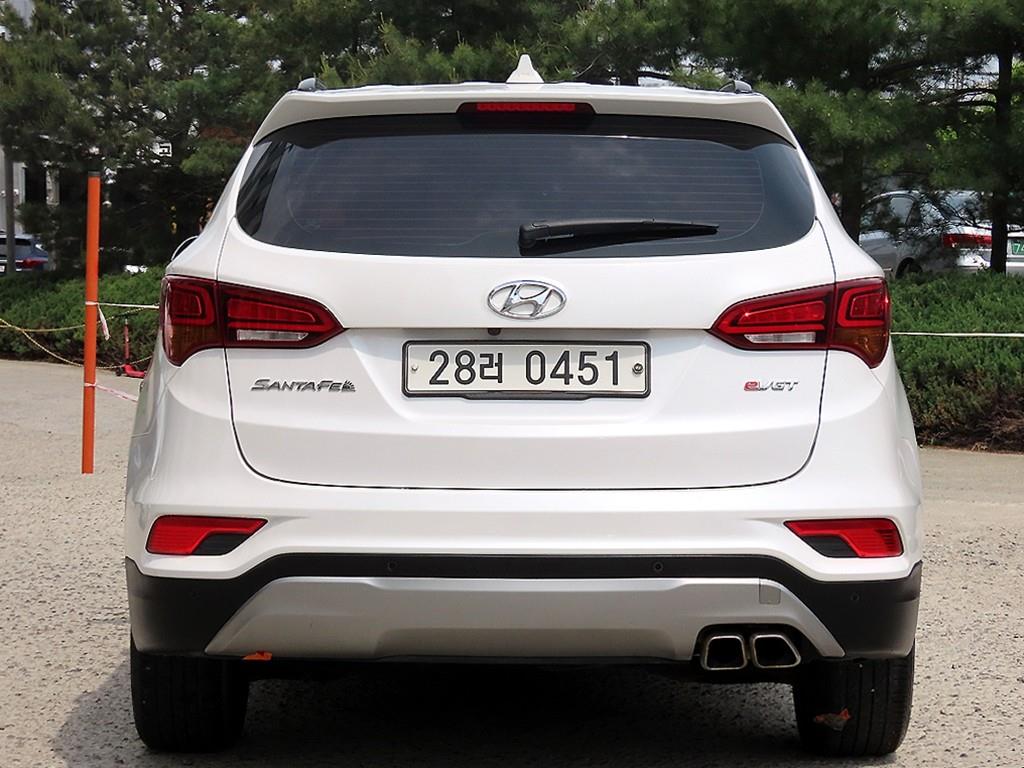 HYUNDAI Santa Fe - Vista 4