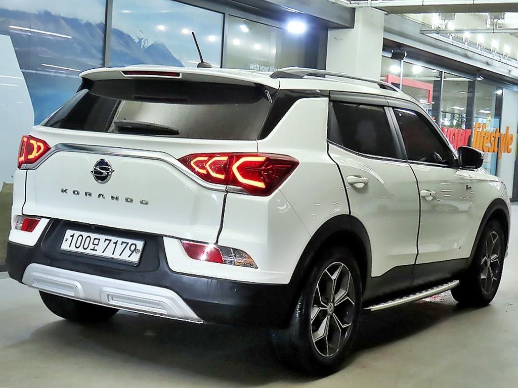 Ssangyong Korando - Vista 4