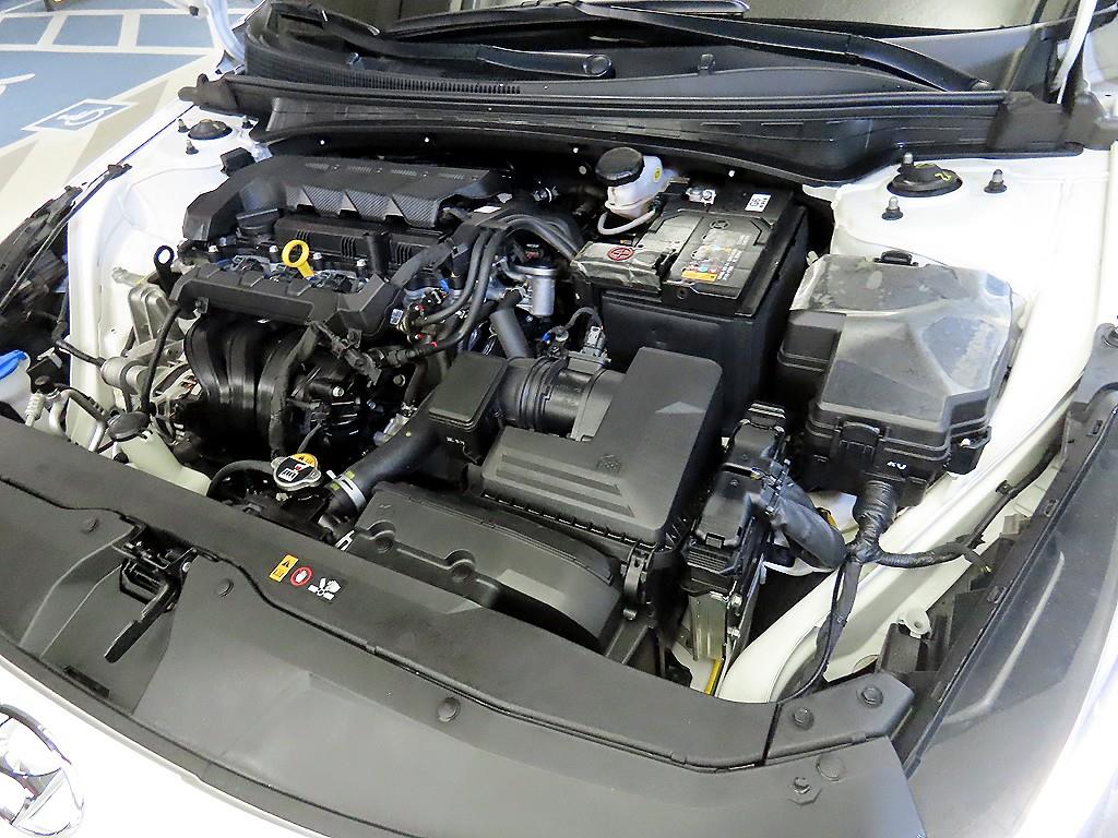 HYUNDAI Avante 2023 Blanco - Importación desde Corea - HF Imports Iquique - Foto 19