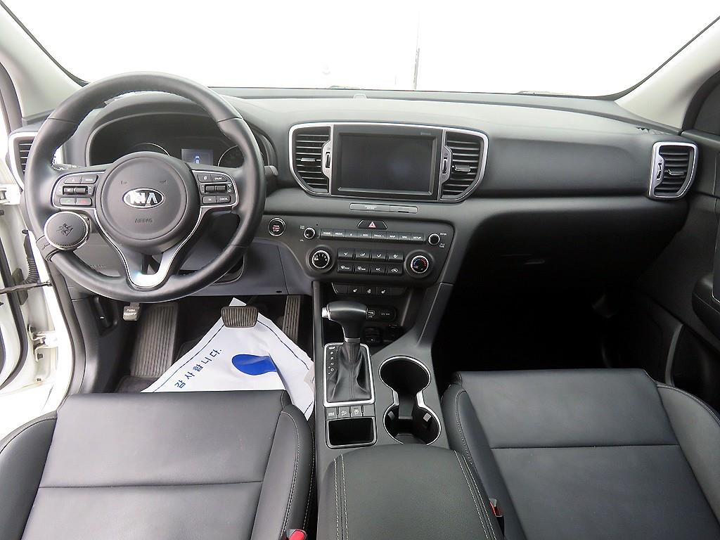 KIA Sportage - Vista 8