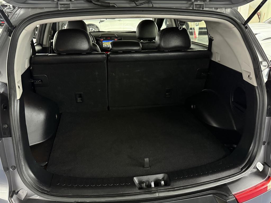 KIA Sportage 2012 Gris - Importación desde Corea - HF Imports Iquique - Foto 19