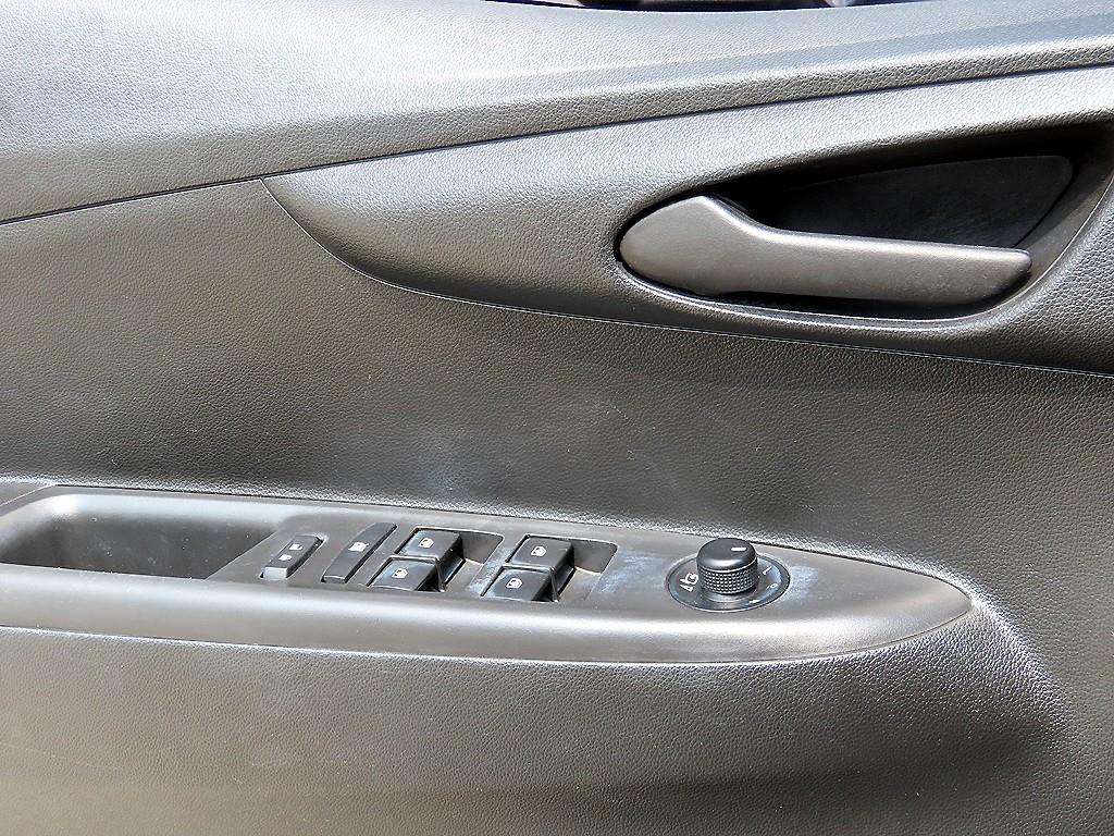 Chevrolet Spark - Vista 11