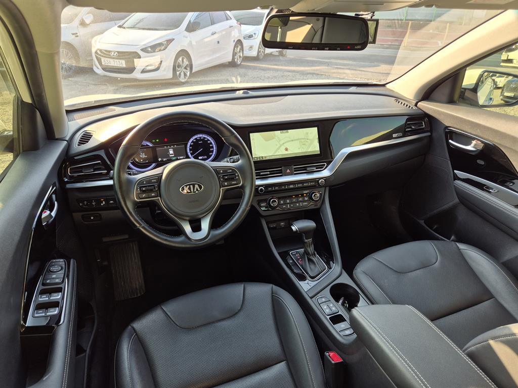 KIA Niro - Vista 6