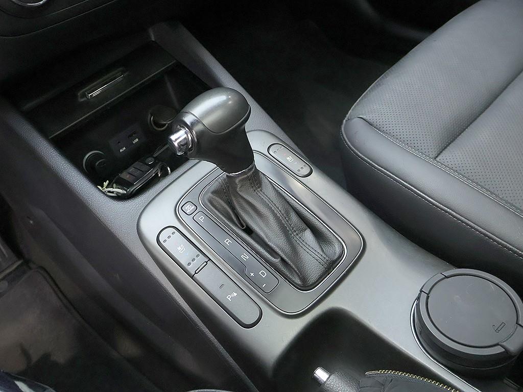 KIA K3 2014 Blanco - Importación desde Corea - HF Imports Iquique - Foto 10