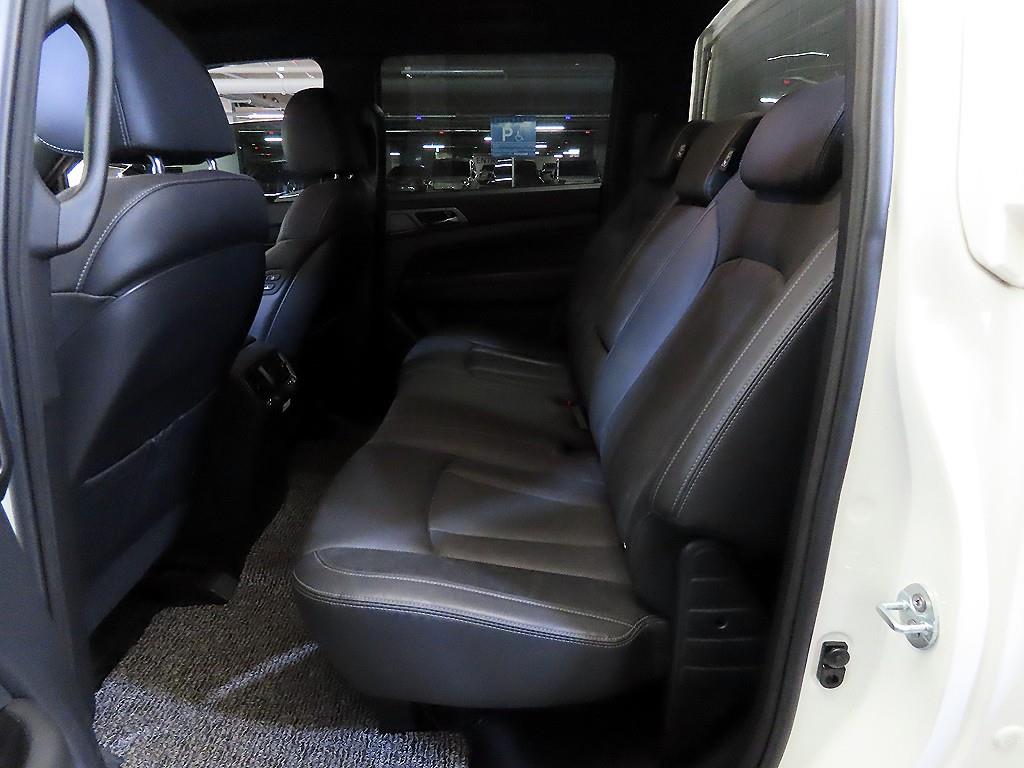 Ssangyong Rexton - Vista 7