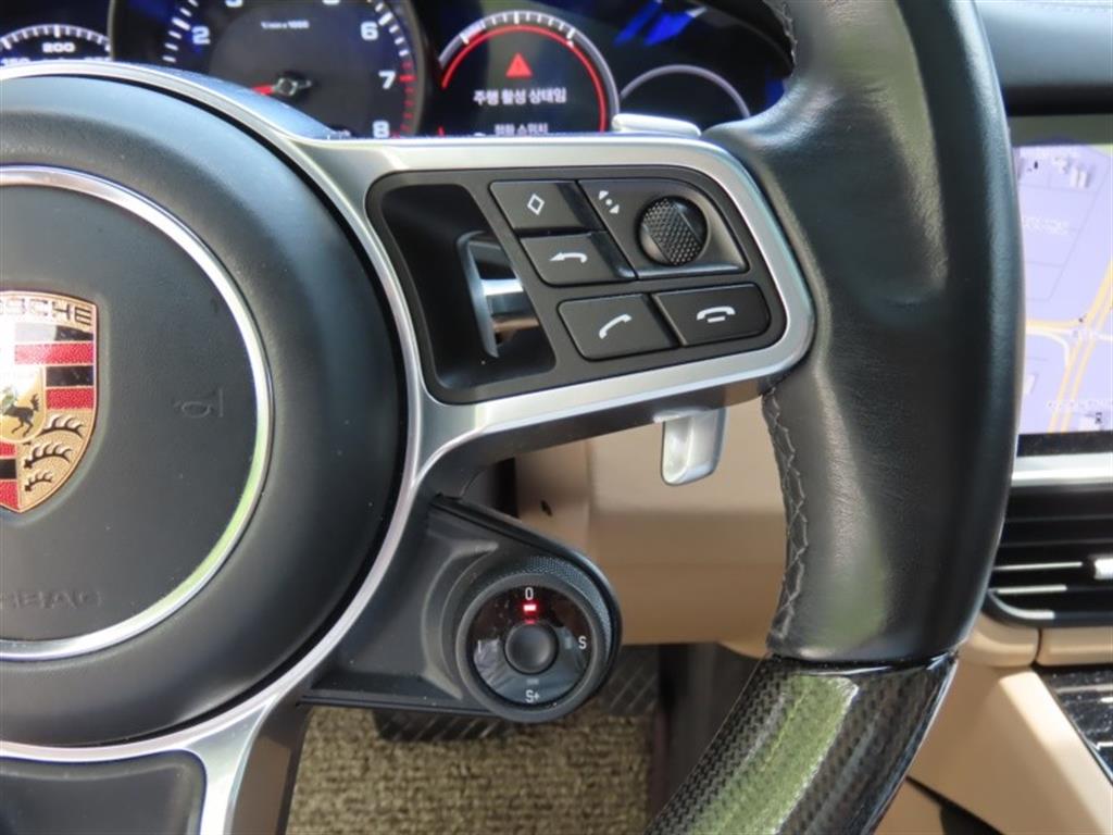 Porsche Cayenne 2020 Negro - Importación desde Corea - HF Imports Iquique - Foto 11