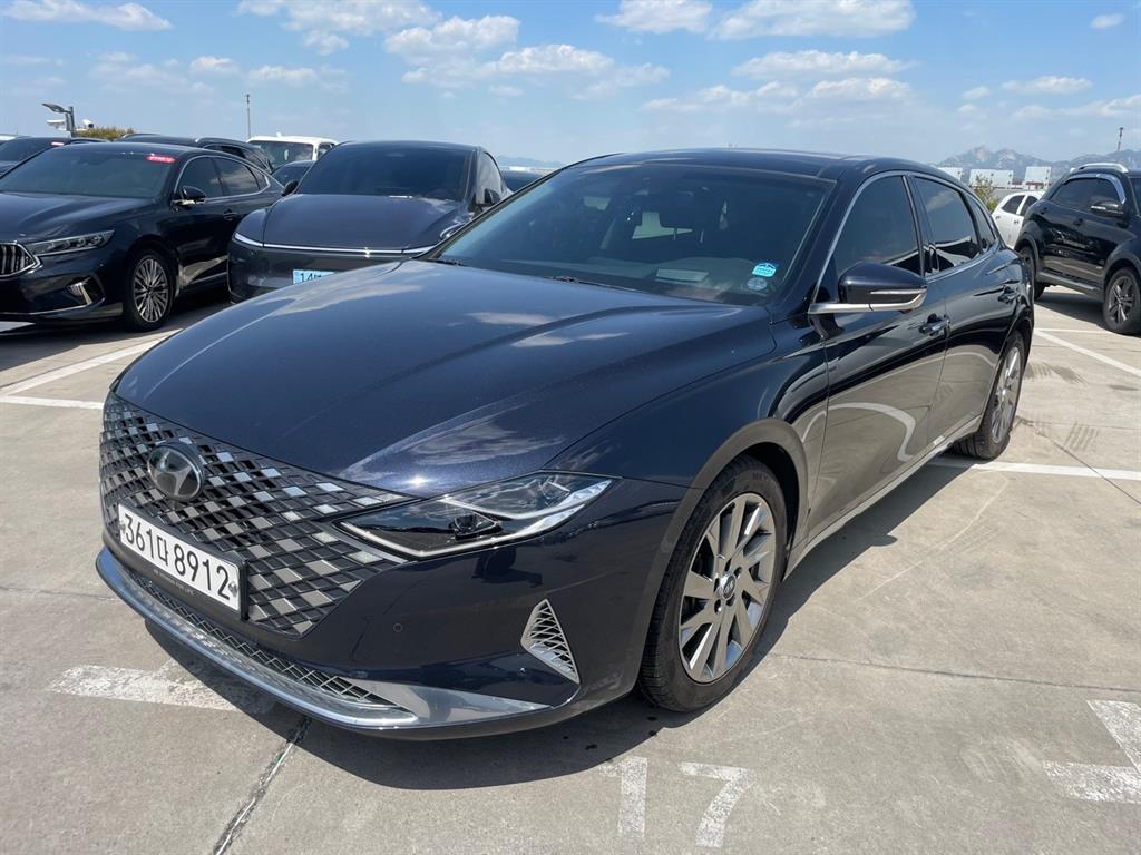 HYUNDAI Grandeur - Vista 2