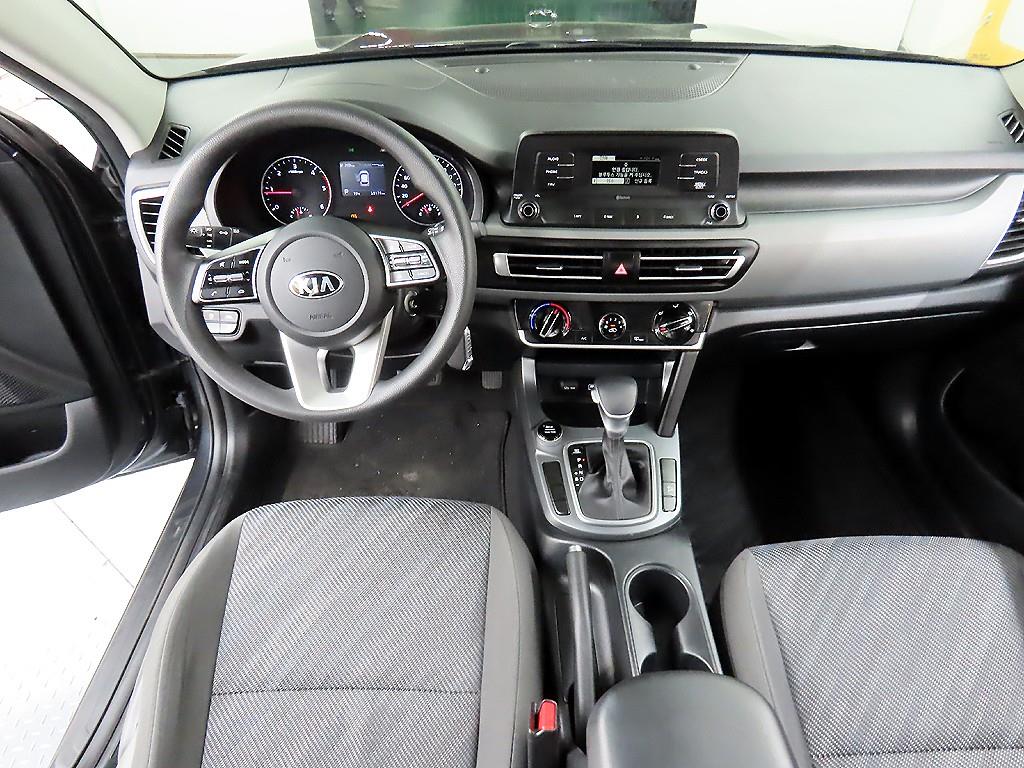KIA Seltos - Vista 7
