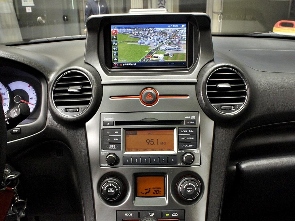 KIA Carens 2013 Gris - Importación desde Corea - HF Imports Iquique - Foto 10